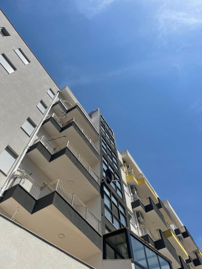 Twentysix Apartment Shkodër Екстериор снимка